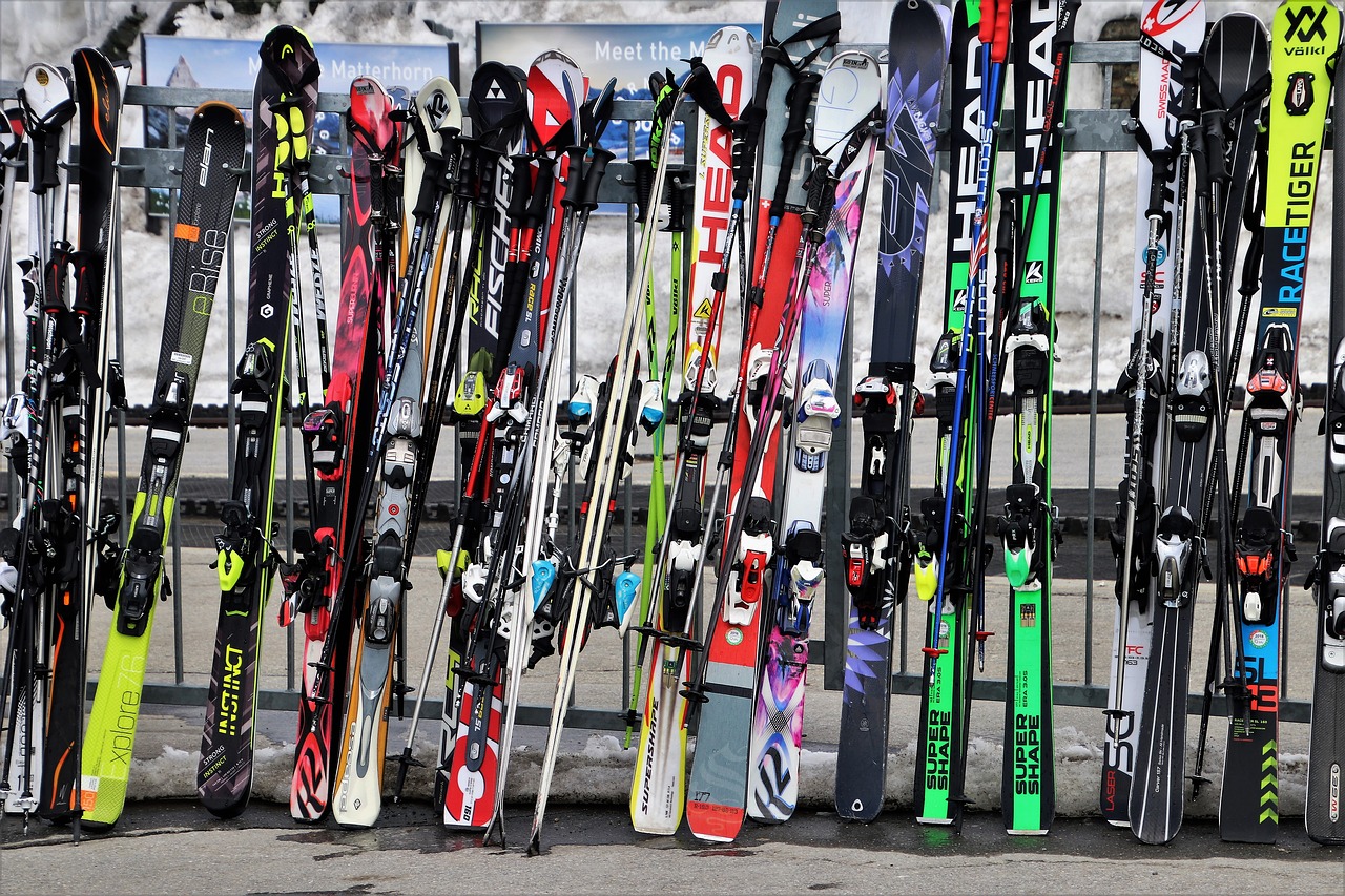 Czym kierować się w wyborze nart