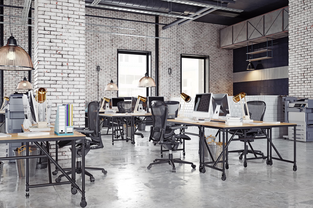 Organizacja funkcjonalnej przestrzeni w biurze – jakie rozwiązania mogą w tym pomóc?