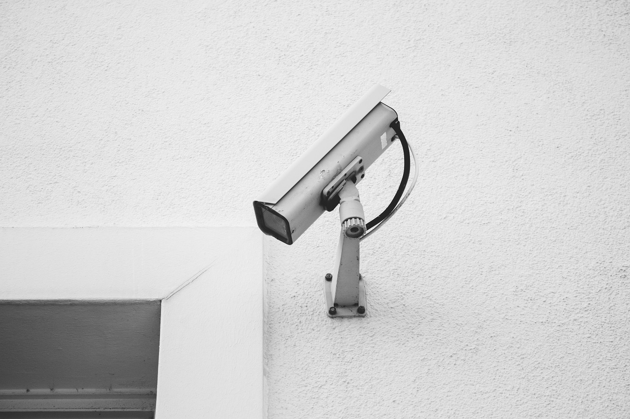 Kamery szpiegowskie – co powinieneś o nich wiedzieć?